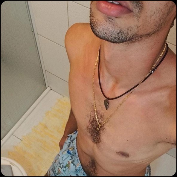 Moreno Dotado 23cm garoto de programa em Araucária PR - 01